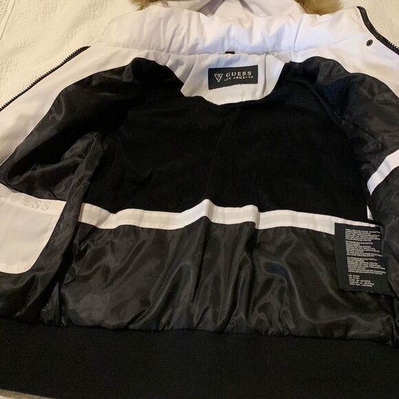 Guess winter coat M NWT - Picture 8 of 17